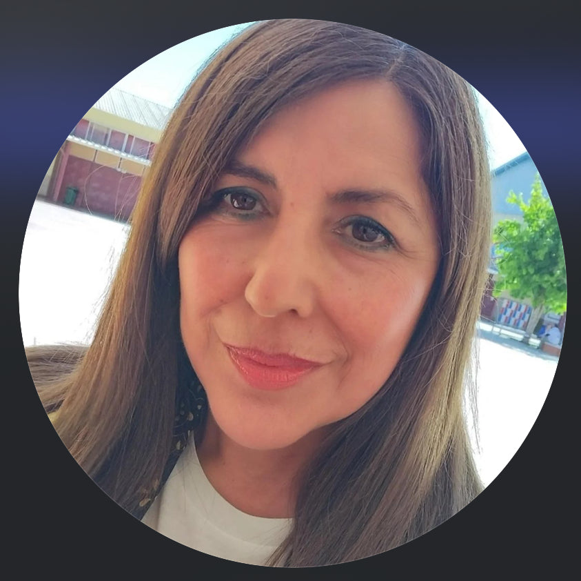 <em><strong>MariaJosé Ramírez</strong></em>
